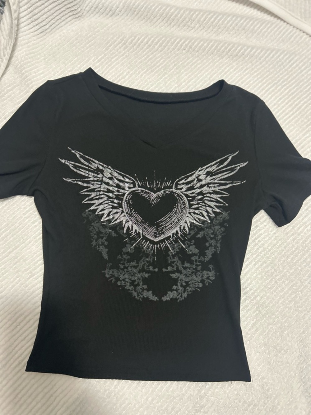 Women's Black V-Neck Graphic Heart Wing Tee